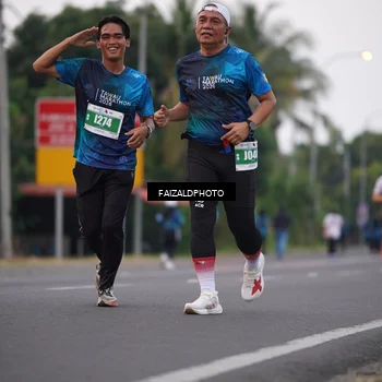 Runner Photo 4446319