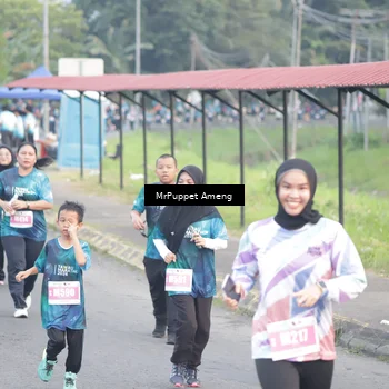 Runner Photo 4446343