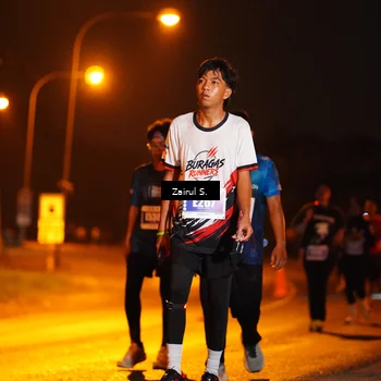 Runner Photo 4446383