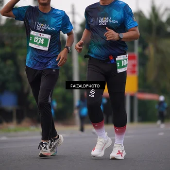 Runner Photo 4446388