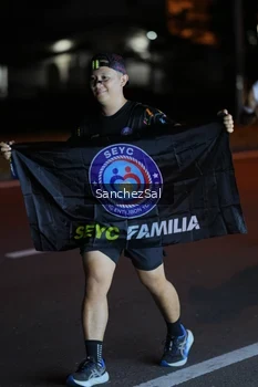 Runner Photo 4446403