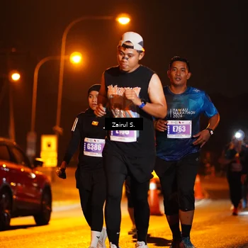 Runner Photo 4446404