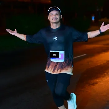 Runner Photo 4446417