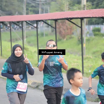 Runner Photo 4446418
