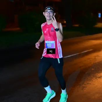 Runner Photo 4446427