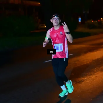 Runner Photo 4446429