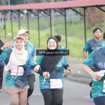 Runner Photo 4446441