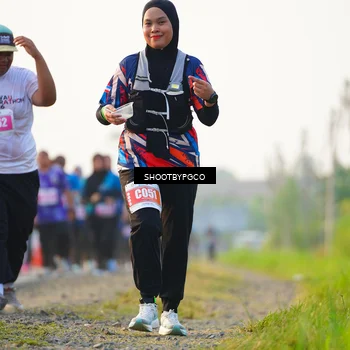 Runner Photo 4446448