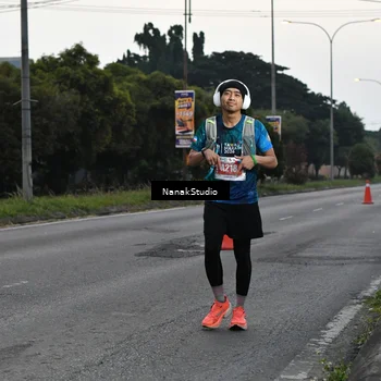 Runner Photo 4446465