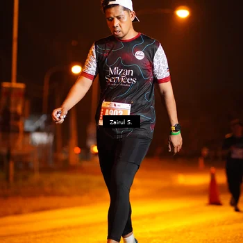Runner Photo 4446544