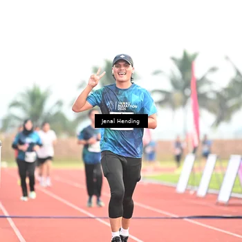 Runner Photo 4446649