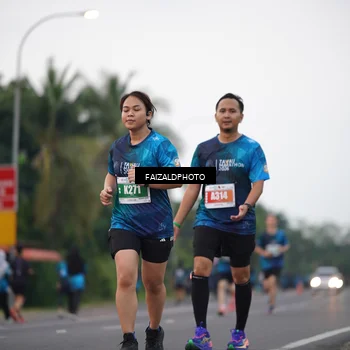 Runner Photo 4446699