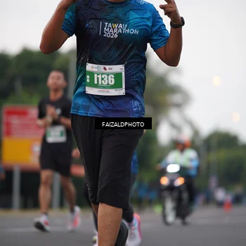 Runner Photo 4446700