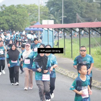 Runner Photo 4446761
