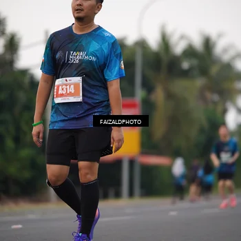 Runner Photo 4446768
