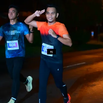 Runner Photo 4446774