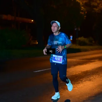 Runner Photo 4446776