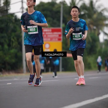 Runner Photo 4446813