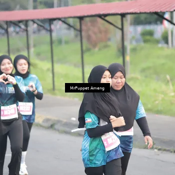 Runner Photo 4446816