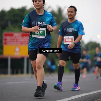Runner Photo 4446835