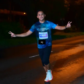 Runner Photo 4446852