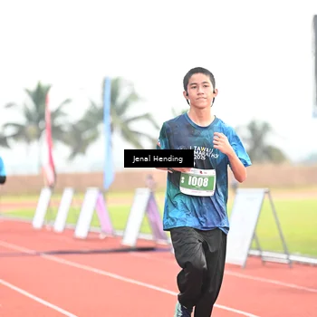 Runner Photo 4446877