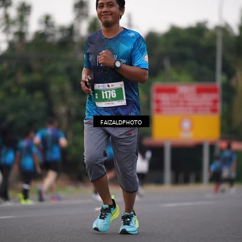 Runner Photo 4446884
