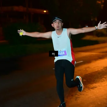 Runner Photo 4446901