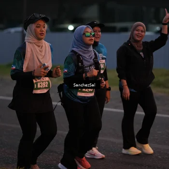 Runner Photo 4446949