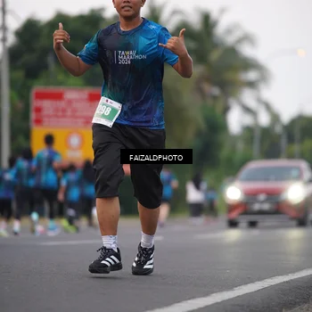 Runner Photo 4447005