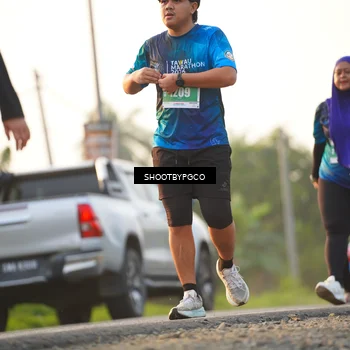 Runner Photo 4447016