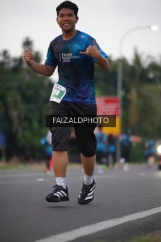 Runner Photo 4447029