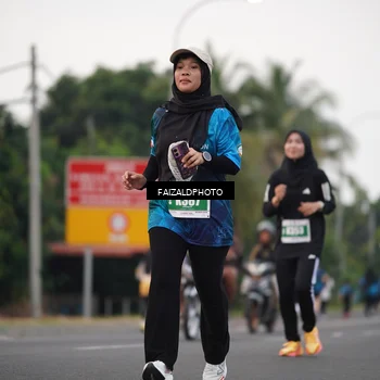 Runner Photo 4447038