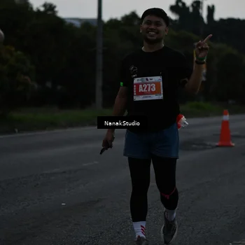 Runner Photo 4447062