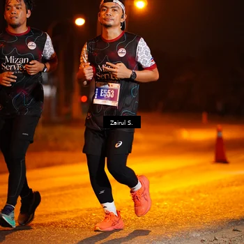 Runner Photo 4447063