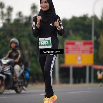 Runner Photo 4447096