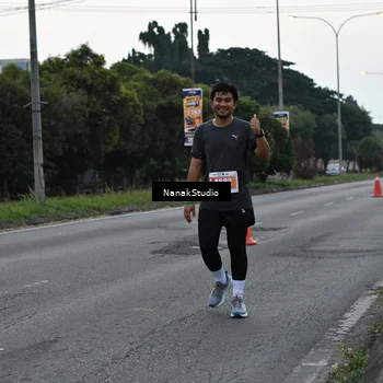 Runner Photo 4447154