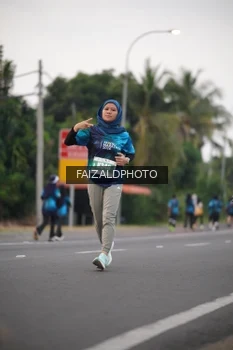 Runner Photo 4447165