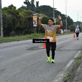 Runner Photo 4447207