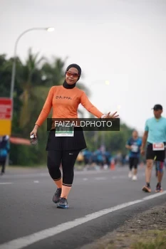 Runner Photo 4447219