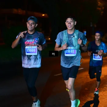 Runner Photo 4447244