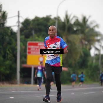 Runner Photo 4447319