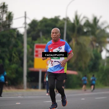 Runner Photo 4447329