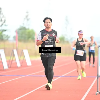 Runner Photo 4447339