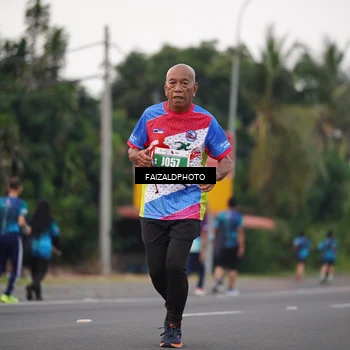 Runner Photo 4447350