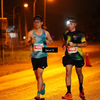 Runner Photo 4447405
