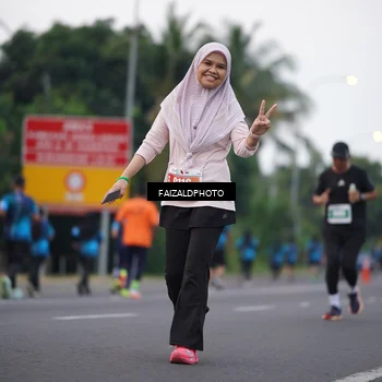 Runner Photo 4447406