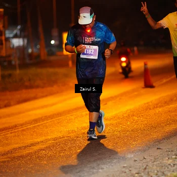 Runner Photo 4447434