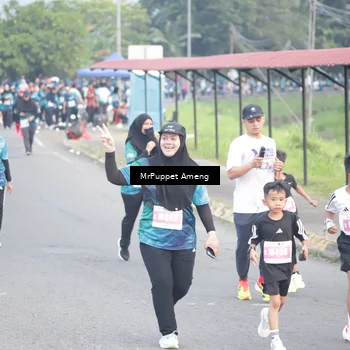 Runner Photo 4447470