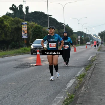 Runner Photo 4447494